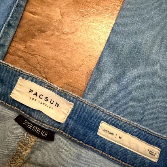 PacSun Ripped Skinny Jeans Light Blue Wash Size 25 - Picture 4 of 4